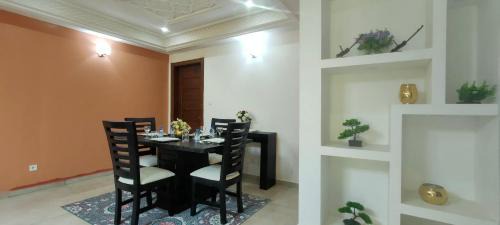 Yaounde Apartamento | Premium apart with parking near Golf