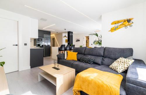 Camino de Ronda Apartamento | Premium apartment Granada Center with balcony view