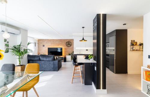 Camino de Ronda Apartamento | Premium apartment Granada Center with balcony view