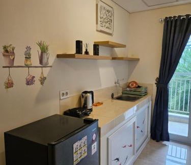 Kesawan Apartamento | Premium Apartment Podomoro 1 Bedroom with Best Garden & City View