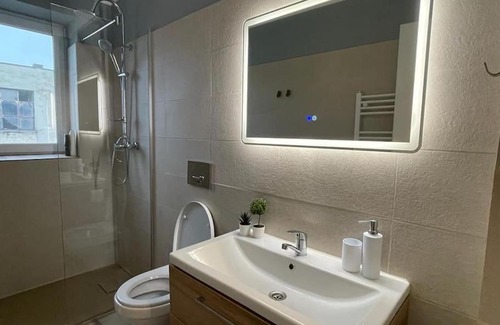 Onesti Apartamento | Premium Appartment' in Onesti