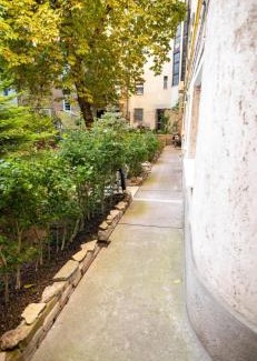 Castle Hill Apartamento | Premium Buda Hideaway-Private Apartment, Extra Location, WiFi & Aircon