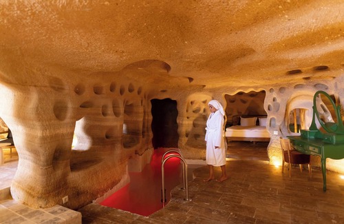 Uchisar Apartamento | Premium Cave with Private Underground Mystic Water Pool 204