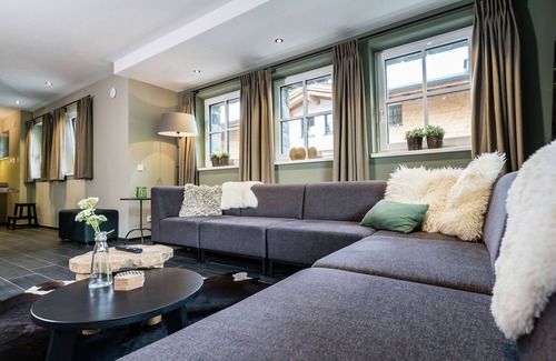 Leogang Chalet De Esquí | Moderna Casa de vacaciones en Leogang con sauna privada