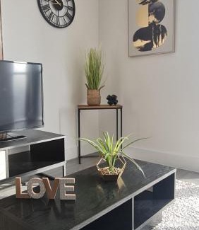 Hemel Hempstead Apartamento | Premium CITY APARTMENT near Harry Potter Studio and Luton Airport