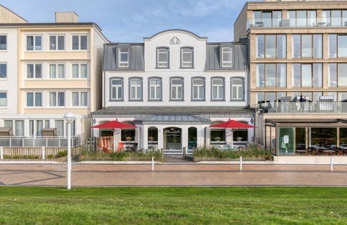 Norderney Casa | Premium Deluxe DZ. w. Sea view, shower/WC, breakfast - Hotel Garni Strandvilla an