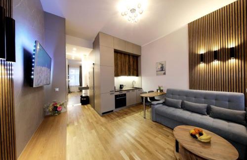 Avoti Apartamento | Premium Design, Renovated 2024 Free parking