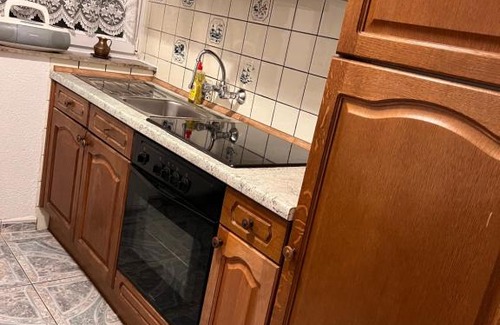 Rosenfeld Apartamento | Premium Handwerker- & Monteurzimmer mit Gemeinschaftsbad