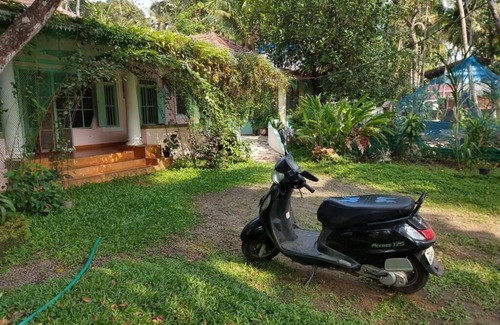 Pattanakkad Casa | Premium home stay with in-house Ayurveda body massage