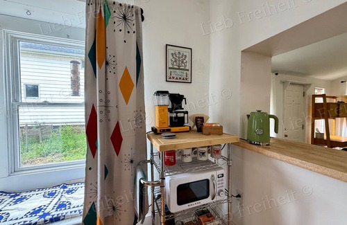 West Main HIll Casa | Premium Luxury furnished, 30 day min, avail. Oct 29