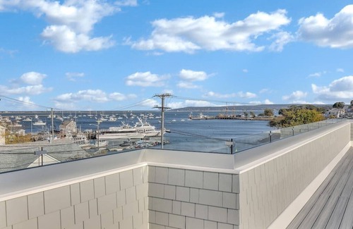Plymouth Cultural District Apartamento | Premium Ocean View Condo (1,250 sq.ft.)