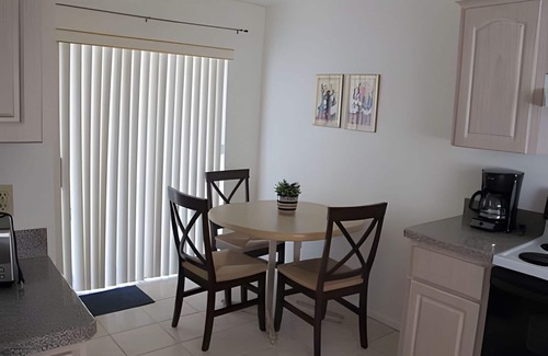 Indian Wells Casa | Premium Pool Villa Centrally Located near Disney