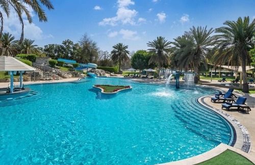 Al Ain Apartamento | Premium Room Balcony Near Al Sarouj Roundabout