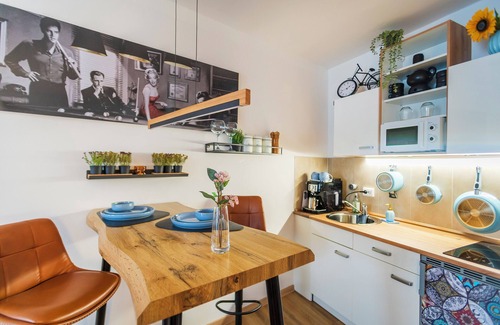 Alte Neustadt Apartamento | Premium Studio inspiriert von Marilyn Monroe, Bremen Central