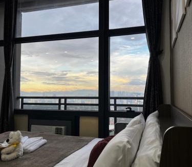 Downtown Apartamento | Premium Suite with Balcony at The Gramercy Makati Manila