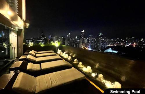 Downtown Apartamento | Premium Suite with Balcony at The Gramercy Makati Manila