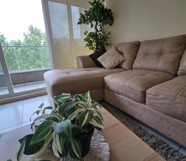 Bellavista Apartamento | Premium Turistico Departamento Amplio 2 camas matrimoniales 2 Baños con Estacionamiento Gratis privado