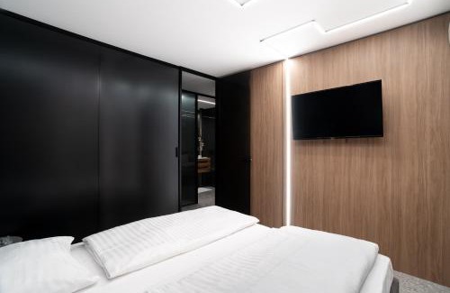 Seca Apartamento | Premium Two Bedroom Apartment Burin 100 by Locap Group
