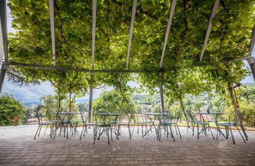 Koper Hostal | Prenočišča Prisoje