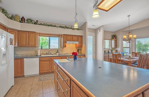 Prescott Casa | Prescott Luxury Home near Golf Course and Airport by RedAwning