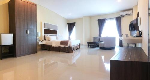 Cikarang Hotel | President Executive Club