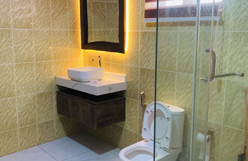 Lekki Phase 1 Hotel | Presken Freedom Way