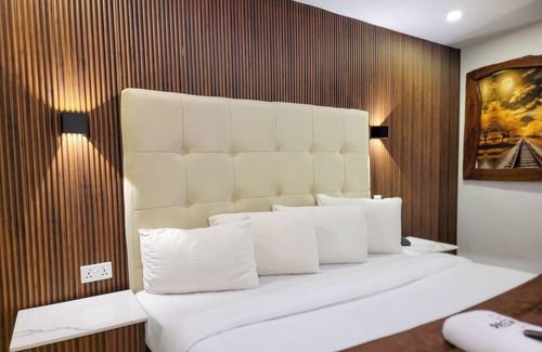 Ikeja Hotel | PRESKEN HOTEL ALADE