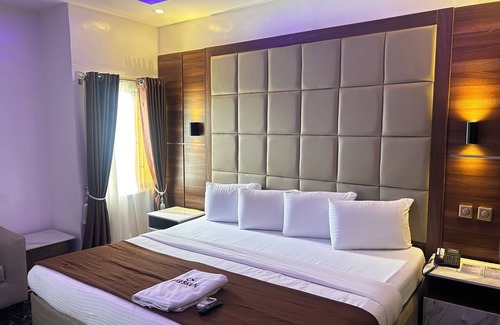 Ikeja Hotel | Presken Hotel Residence