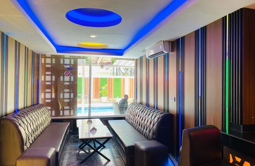 Ofin Hotel | Presken Oniru