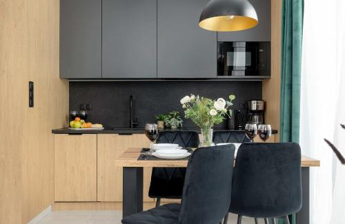 Male Ciche Apartamento | Prestiżowe Góralskie Apartamenty w Sercu Zakopanego & Parking by Noclegi Renters