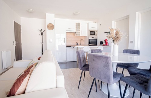 Hincmar Apartamento | Prestige Apartment & Cathedral View