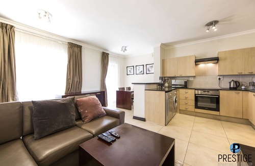 Sandown Apartamento | Prestige Apartment Sandton at Westpoint