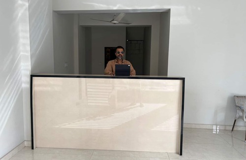 Karachi Apartamento | Prestige Comfort Apartments Separate Lounge With Newly Bath With Reception