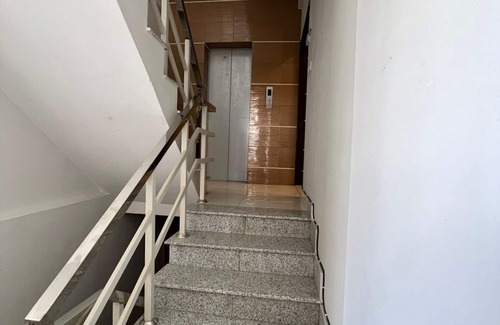 Karachi Apartamento | Prestige Comfort Apartments Separate Lounge With Newly Bath With Reception