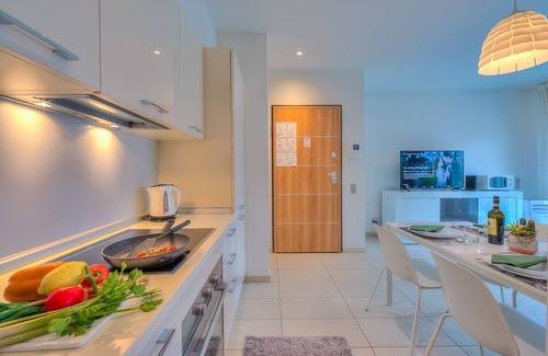 Lugano Apartamento | Prestige du Lac 27
