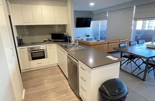 Newcastle Apartamento | Prestige Two Bedroom