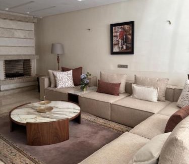 Hay Riad Apartamento | Prestigia ,luxury appartement entier F 3 de 169 m2