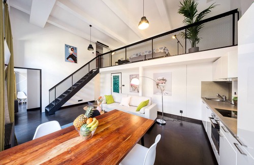 Karlin Apartamento | Prestigious duplex loft with 3 bedrooms