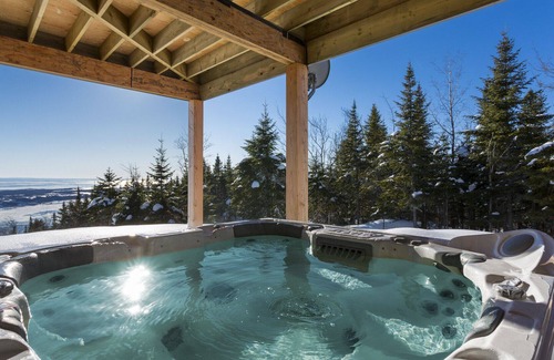 Saint-Joseph-de-la-Rive Casa | Prestigiosa Casa de vacaciones ofrece algunas de las vistas más impresionantes de Charlevoix