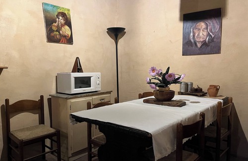 Giuliano di Roma Casa | Preta Nera Van Gogh - Una Habitación Pensión, Capacidad 2