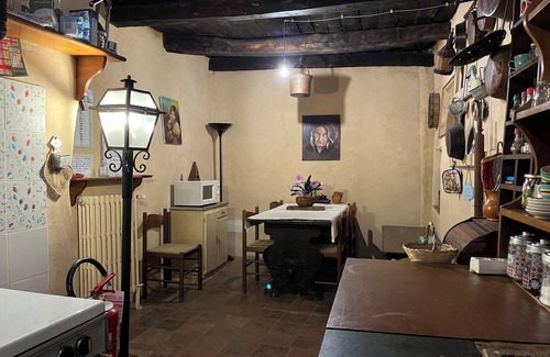 Giuliano di Roma Casa | Preta Nera Van Gogh - Una Habitación Pensión, Capacidad 2