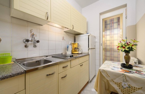 Gulici Apartamento | Pretty Apartment With Balcony