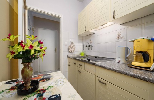 Gulici Apartamento | Pretty Apartment With Balcony