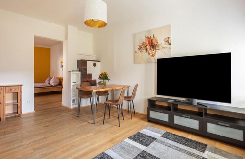 Loipersdorf bei Fuerstenfeld Apartamento | Pretty holiday apartment on a farm near F rstenfeld