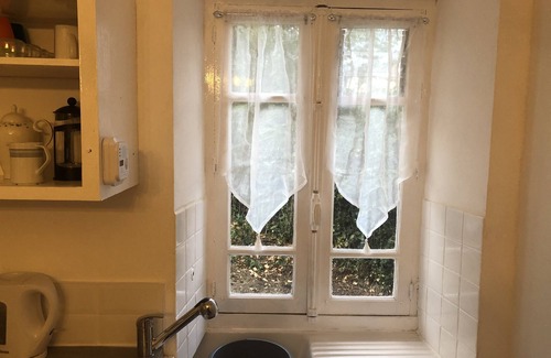 Oradour-Fanais Cabaña | Pretty cosy Cottage sleeps 4 in Oradour Fanais,