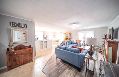 Inman Casa | Pretty Lake Bowen SC Retreat, cerca de TIEC, Asheville, Spartanburg, Furman, Wofford