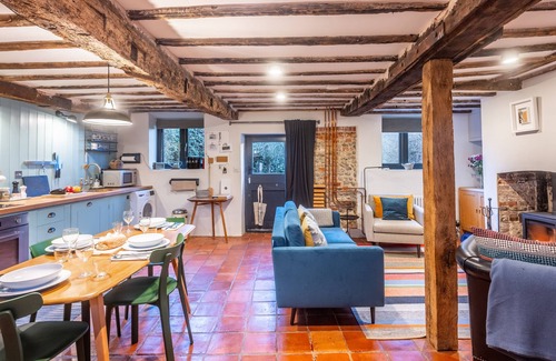 Kelling Cabaña | Pretty Norfolk Cottage in Coastal Village - Romantic, Dog & Family Friendly