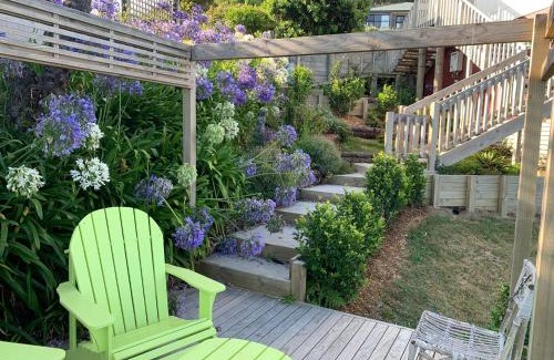 Tairua Casa | Pretty on Paku, Tairua - Cottage
