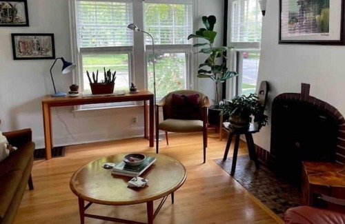 Burns Park Casa | Pretty on Park Place