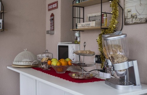 Portese Casa | BONITA PORCIÓN DE VILLA INDEPENDIENTE A UNOS PASOS DEL LAGO Wifi gratis